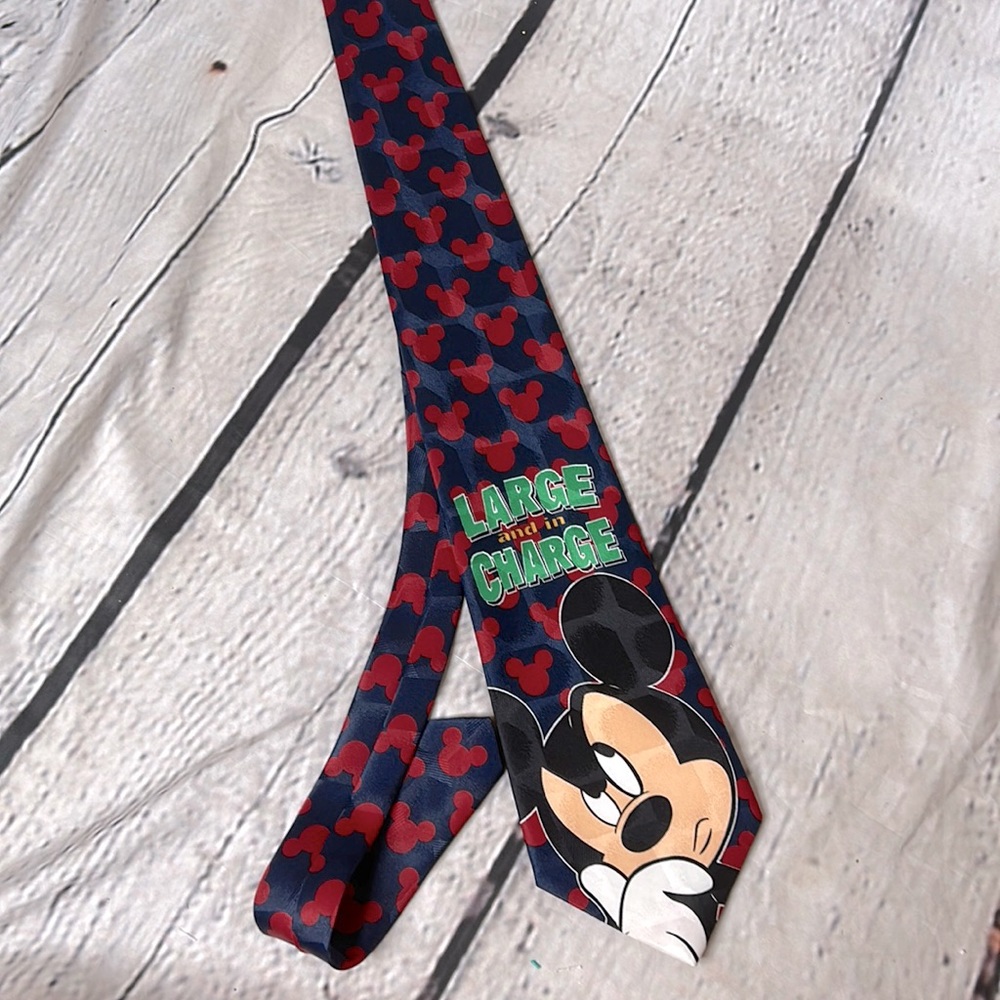 Disney Mickey Unlimited Mickey Mouse Tie Excellent Condition